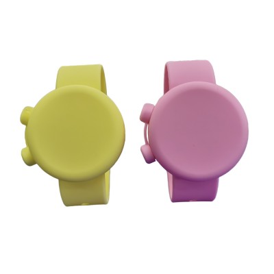 2020 watch shaped pocket sanitizer silicone hand sanitizer wrist band